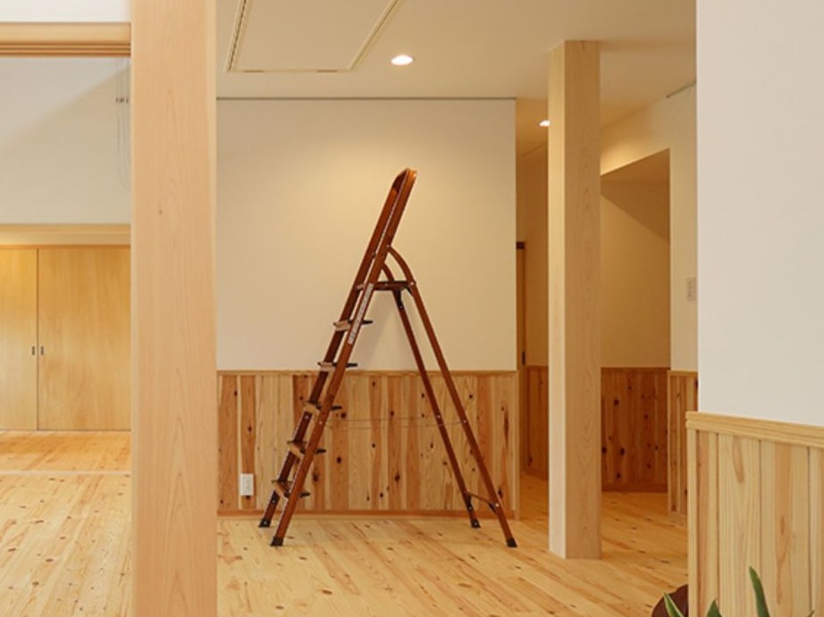 ラダーシェルフ